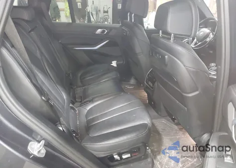 2020 BMW X5 xDrive40I z USA, uszkodzony, nr VIN 5UXCR6C0XL9C46900